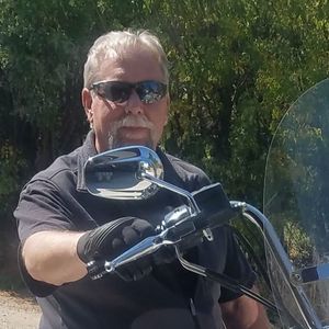 Meet your Posher, Don